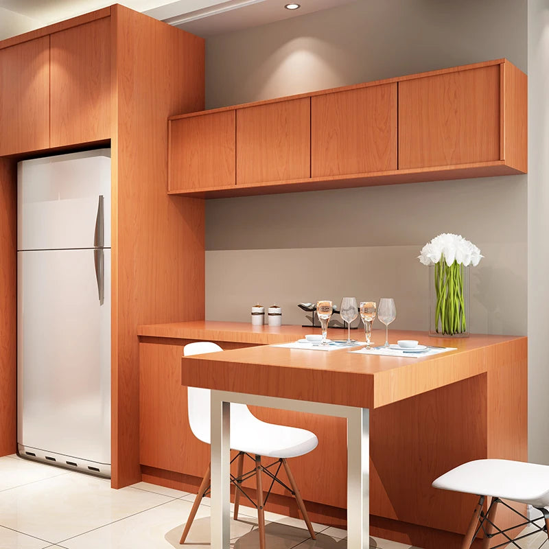 Vinilo autoadhesivo aplicado sobre un mueble