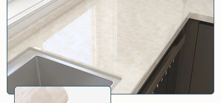 Papel pintado efecto mármol antiaceite para cocina